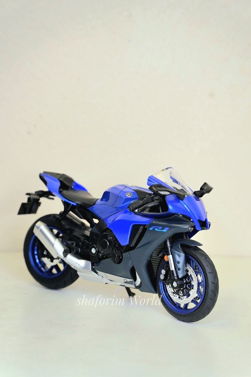 1:12 Die-Cast Metal Bike Model Premium