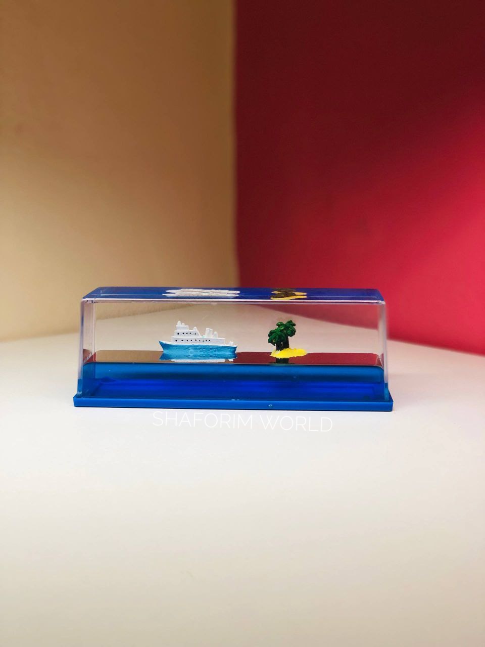 Mini Floating Square Liquid Glitter Motion Ship Boat